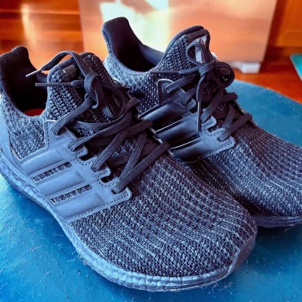 Adidas ultra boost Knit black Sneakers 7.5